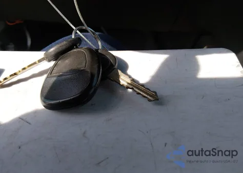 2013 Chevrolet Tahoe Lt z USA, uszkodzony, nr VIN 1GNSCBE04DR317552